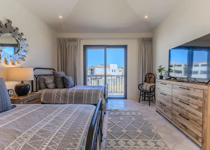Golf Ocean Views & Pure Luxury Await Сasa de vacaciones Cabo San Lucas
