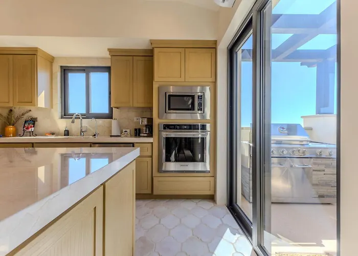 Golf Ocean Views & Pure Luxury Await *