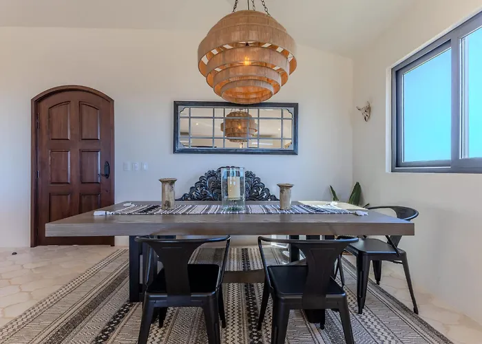 Сasa de vacaciones Golf Ocean Views & Pure Luxury Await Cabo San Lucas